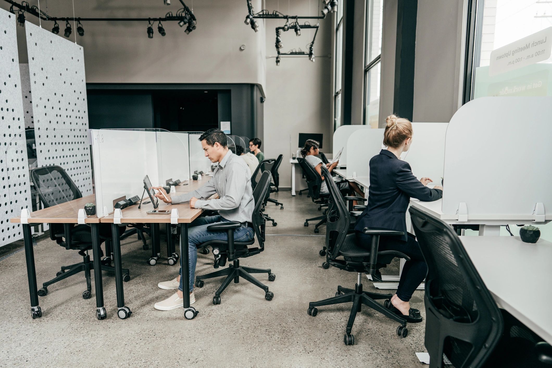 modern logistics workforce Toronto office